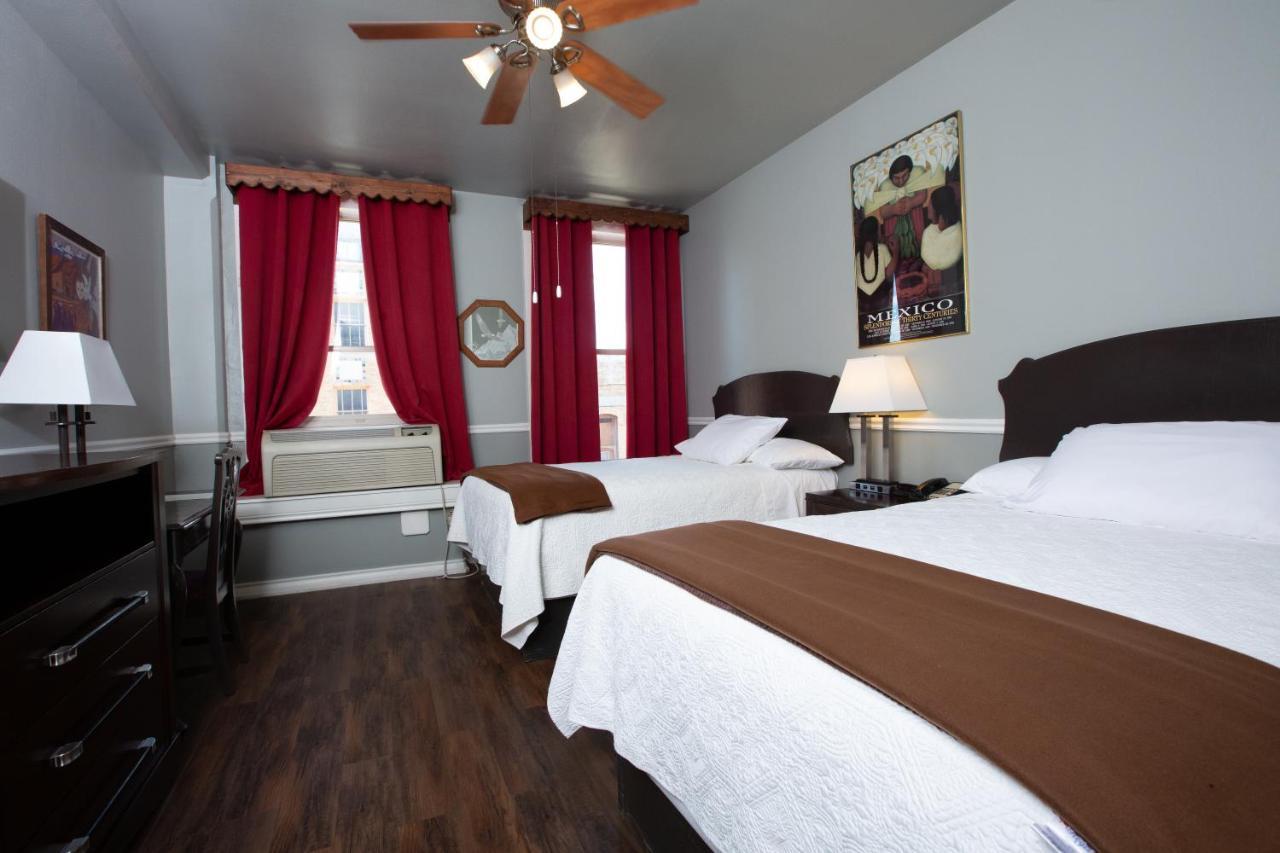 The Rialto Hotel Laredo Dış mekan fotoğraf